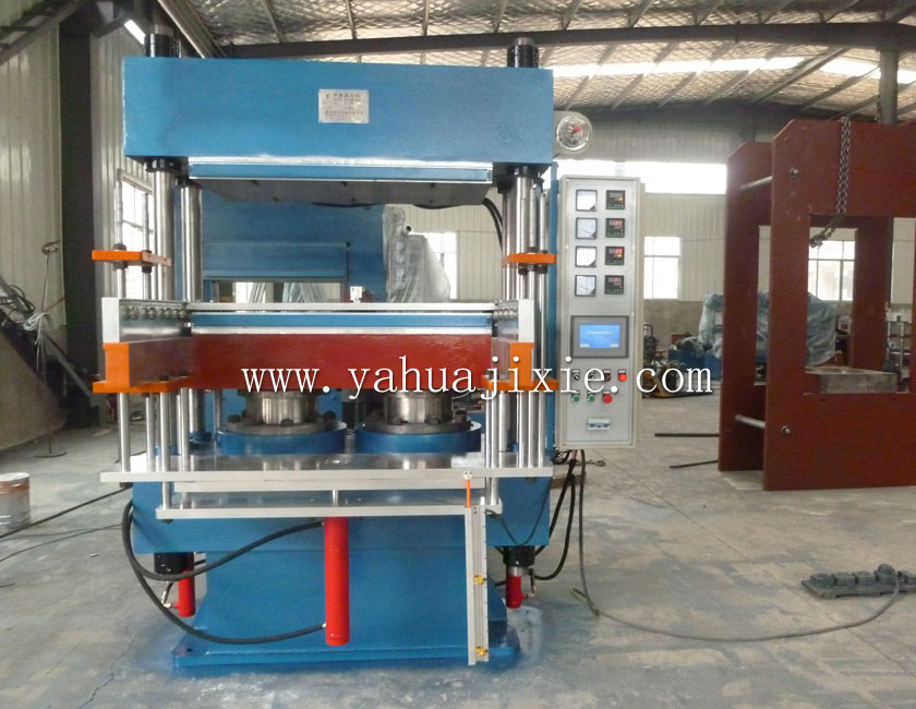 200噸柱式自動(dòng)頂出，自動(dòng)推出，強(qiáng)制開模硫化機(jī)