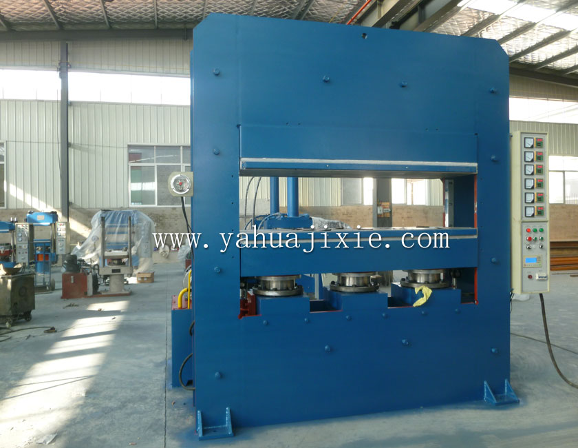 240T框式自動(dòng)控制硫化機(jī)